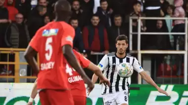 Salih Uçan zirveyi gördü! Müthiş istatistik...