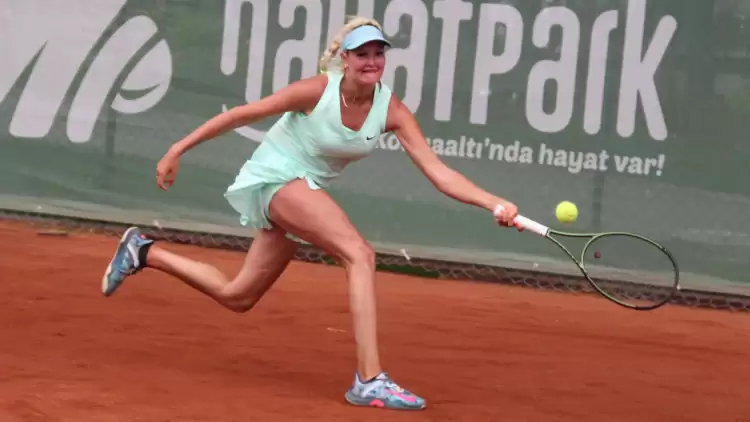 Rus Kadın Tenisçi Kortta Kadınların Ardından Erkeklerin De Korkulu Rüyası Oldu