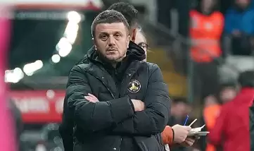 Başkan, Keleş'i istifadan döndürdü