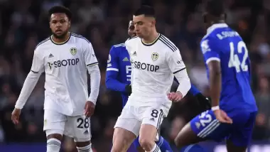 Leicester puanı 80'de kaptı!