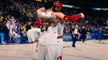 Nuggets ve Suns konferans yarı finalinde!