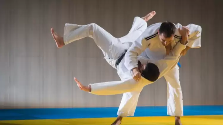 Judo Federasyonu Başkanı Huysuz, ümit milli sporcuların kampını ziyaret etti