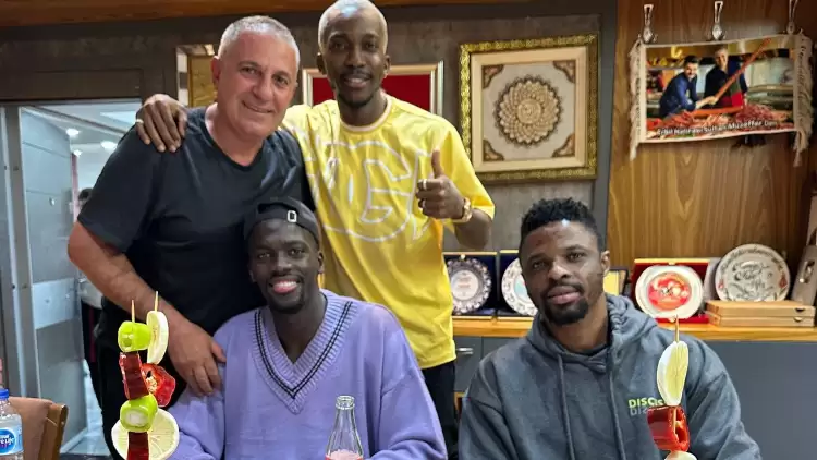 Badou Ndiaye Ve Onyekuru’nun Kebap Keyfi