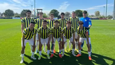 Fenerbahçe'nin gençleri Cim Bom'u devirdi!