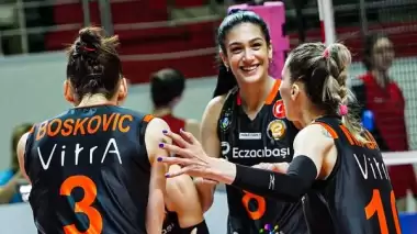 Sultanlar Ligi'nde ilk finalist belli oldu