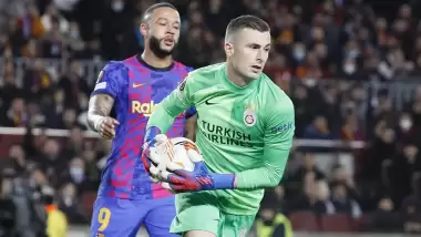 G.Saray'ın listesindeydi! İmzayı attı...