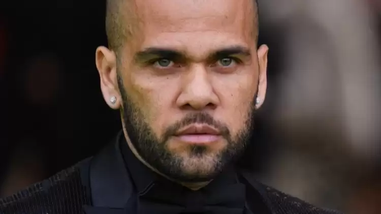 İspanya'da Cinsel Saldırıyla Suçlanan Futbolcu Dani Alves'in Tutukluluğu Devam Edecek