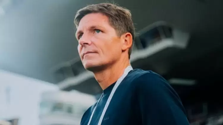 Eintracht Frankfurt, Teknik Direktör Oliver Glasner İle Sezon Sonunda Yollarını Ayırıyor