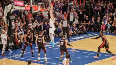 Jalen Brunson damga vurdu! Knicks, Heat'i avladı