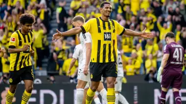 Dortmund farka gitti, Bayern Münih'i takibin sürdürdü