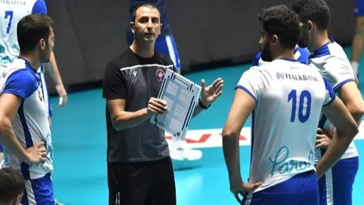 Halkbank Erkek Voleybol Takımı'nda Başantrenör Taner Atik Dönemi Sona Erdi