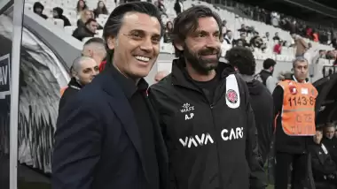 Pirlo: "Bu kadar hata yaptığımız bir maçı kaybetmemiz normal"