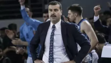 Anadolu Efes'te Erdem Can sesleri