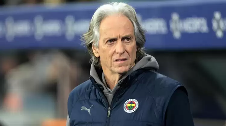 Fenerbahçe'de Jorge Jesus Bir Futbolcuyu Trabzonspor Maçı Kadrosundan Çıkardı