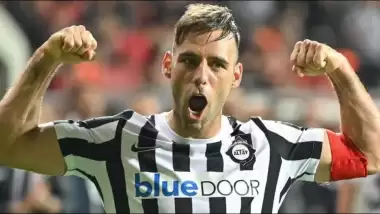 Kral tacını taktı Altay kazanarak bitirdi!