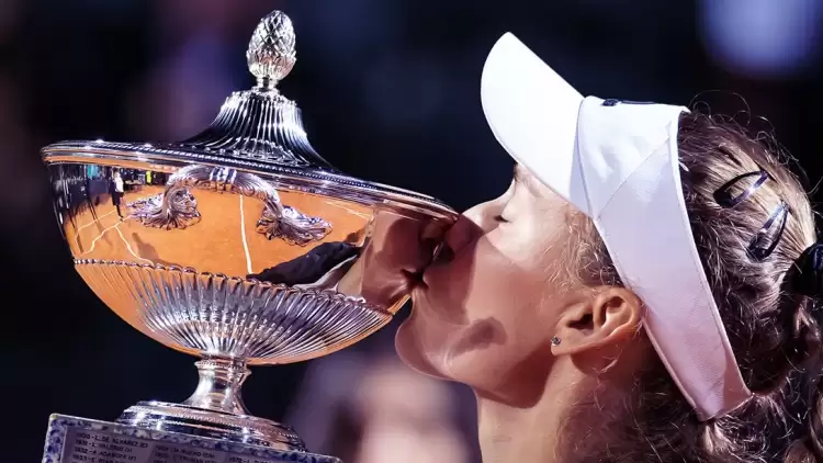 Roma Açık Tenis Turnuvası'nda Tek Kadınlarda Rybakina Şampiyon Oldu