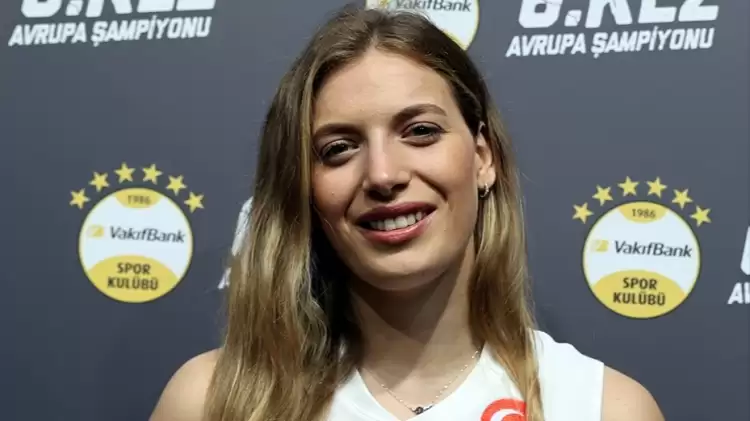 VakıfBank'ta Ogbogu Ve Cansu Özbay, CEV Şampiyonlar Ligi Zaferini Anlattı