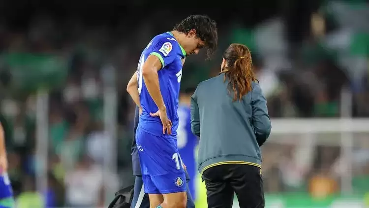 Real Betis-Getafe Maçında Sakatlanan Enes Ünal'dan Açıklama