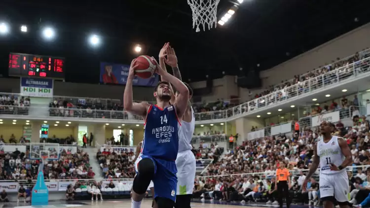 Anadolu Efes, Sahasında Darüşşafaka Lassa’yı Konuk Ediyor!