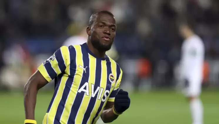 Fenerbahçe'de Enner Valencia Alex'i Geçti Sırada Aykut Kocaman Var