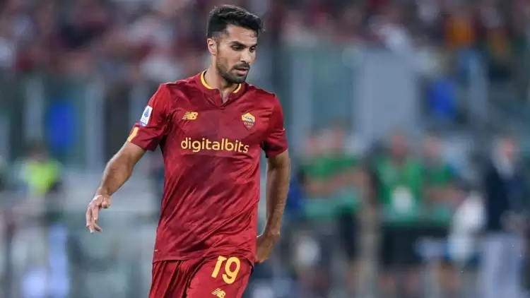 Zeki Çelik UEFA Avrupa Kupası Finalinde Roma İlk 11'inde