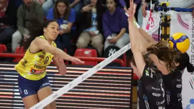 Kanada Milli Takımı'nın yıldızı Eczacıbaşı Dynavit'te!