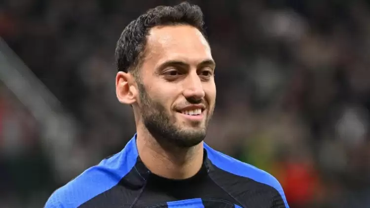 Hakan Çalhanoğlu: "Inter İle Kontratımı Uzatacağım"