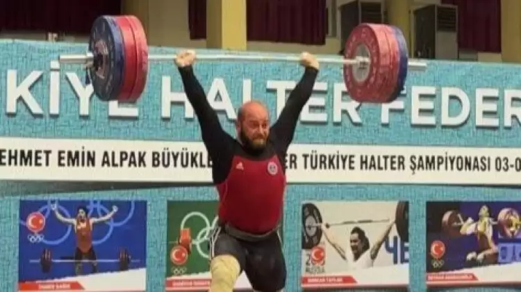 Vahdet Bekir Gencan Halter'de Türkiye İkincisi Oldu!