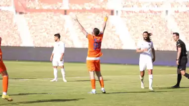 Nostaljik finalde sonuç değişmedi!