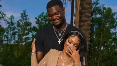 NBA yıldızı Yetişkin Film yıldızı ve Striptizci arasında kaldı!