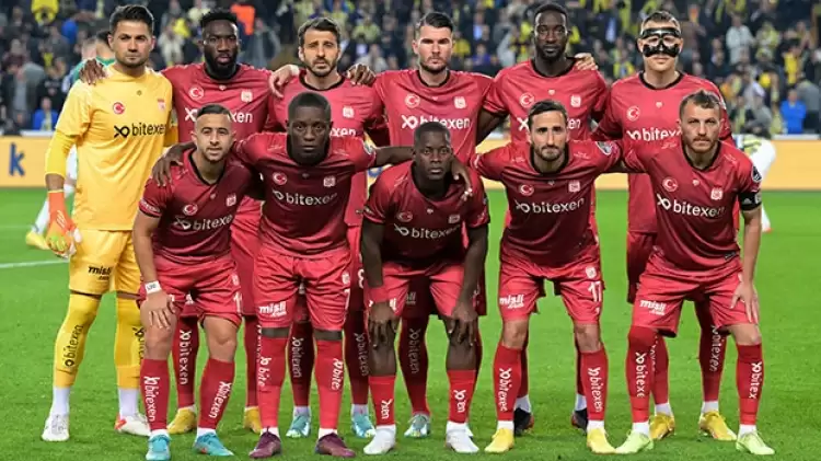 Sivasspor'da 9 Futbolcunun Sözleşmesi Sona Erdi