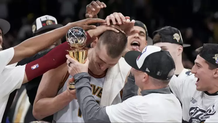 NBA Şampiyonu Denver Nuggets'tan Nikola Jokic'ten Akılalmaz Dikkatsizlik!