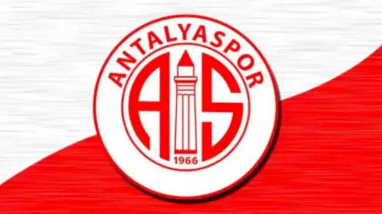 Antalyaspor'da Flaş Gelişme! Yönetim Kurulundan 10 İsim İstifa Etti!
