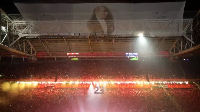 İşte Galatasaray'a sürpriz sponsorluk teklifi! Müthiş gelir...