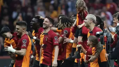 Cimbom'dan İtalya çıkarması! Dünya yıldızı geliyor....