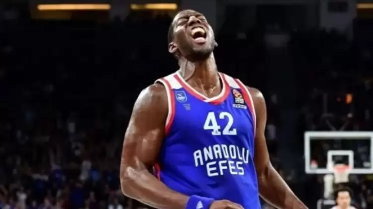 Anadolu Efes'ten Bryant Dunston'a Veda!