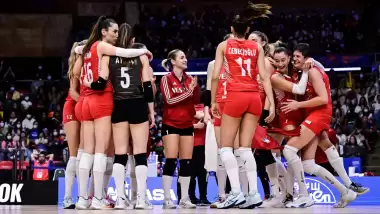 Hırvatlar'a set yok! Uluslar Ligi'nde finallerdeyiz...