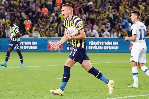 Union Berlin, Fenerbahçe'den Attila Szalai’yi Transfer Etmek İstiyor