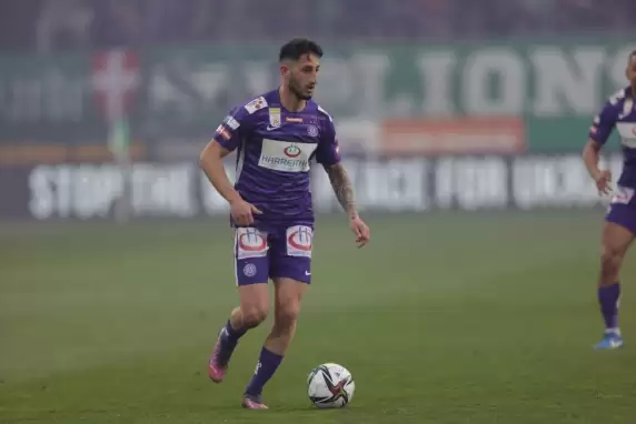 Karagümrük aradığı kanadı Avusturya’da buldu!