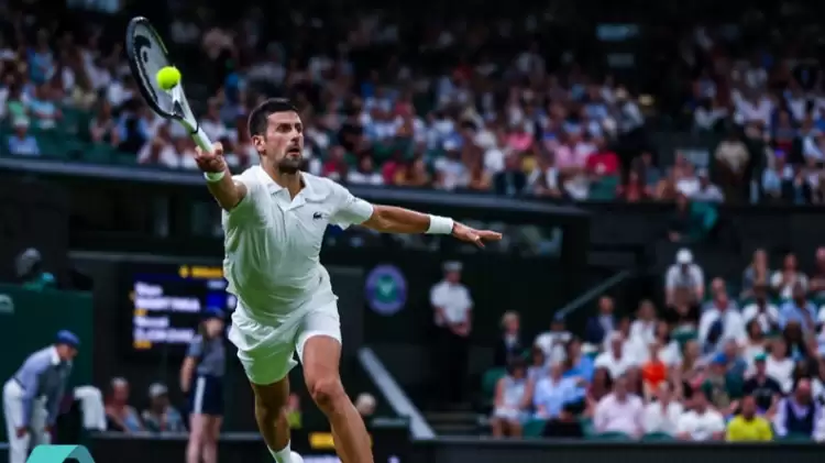 Wimbledon'da Novak Djokovic 4. Tura Yükseldi