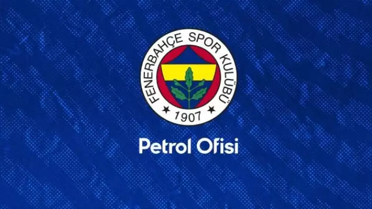 Fenerbahçe Kadın Futbol Takımı'nda 13 Oyuncuyla Sözleşme Uzatıldı, 12 Oyuncuyla Yollar Ayrıldı