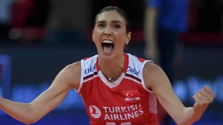 Milli Voleybolcu Karasinek Sorunundan Şikayet Etti