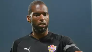 Ryan Babel'den TL ve kira isyanı!