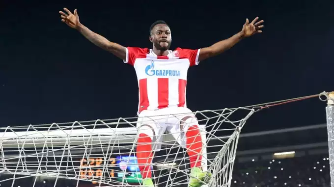 Annesinin ölümünden 4 yıl sonra doğmuş!