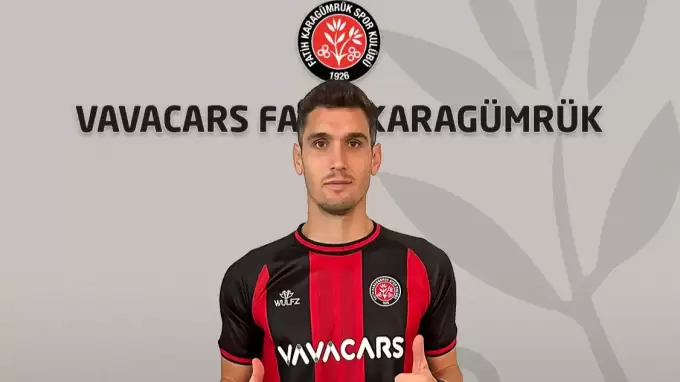 Sosyal medyanın gündemine gelmişti, Karagümrük transfer etti