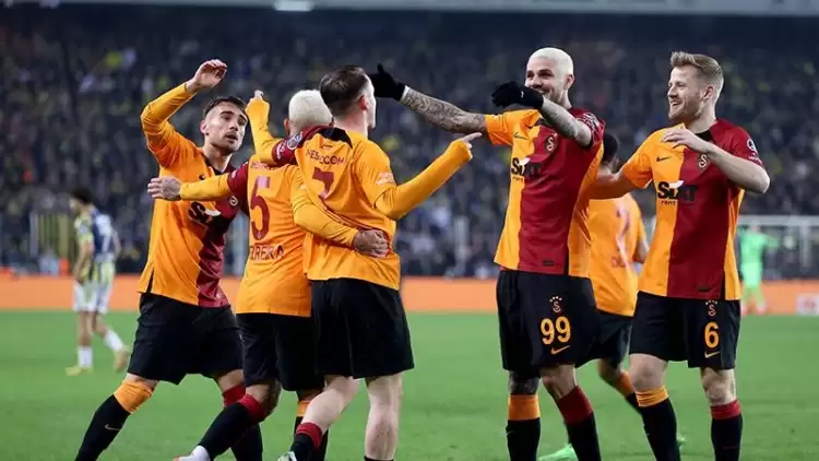 Galatasaraylı Hangi Futbolculara Kimden Ne Kadarlık Teklif Geldi