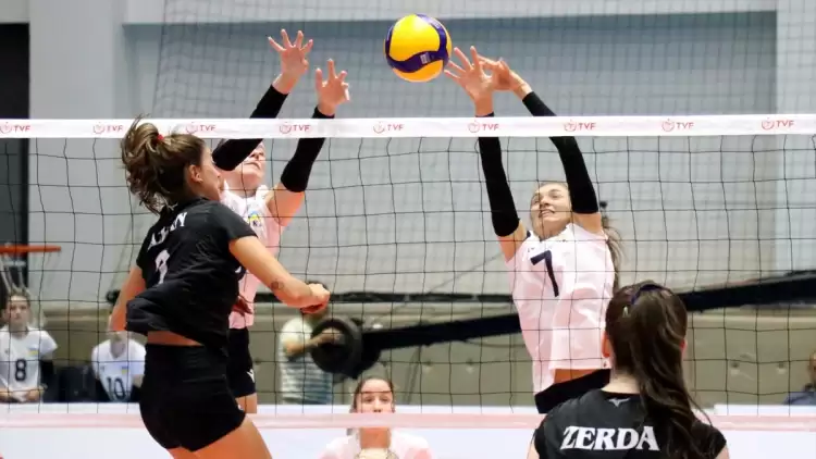 İşitme Engelliler Türkiye Kadın Voleybol Milli Takımı Avrupa İkincisi Oldu