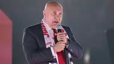 "Erden Timur'dan defalarca özür diledim"