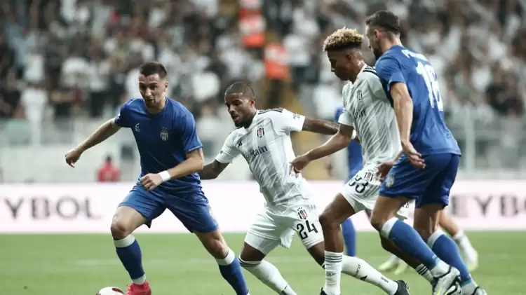 Beşiktaş-Tirana maçında Ahmet Nur Çebi ve Mehmet Büyükekşi'ye Protesto