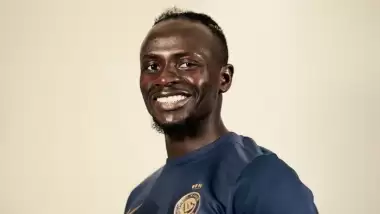 Sadio Mane, Ronaldo'nun takım arkadaşı oldu!